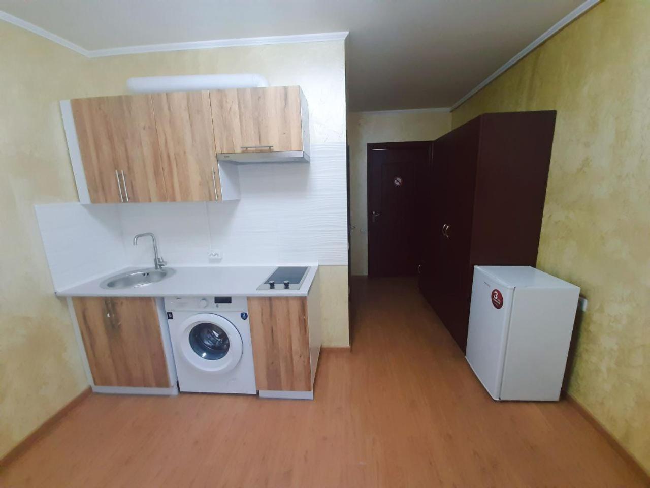 Guest House Montreal 오데사 외부 사진