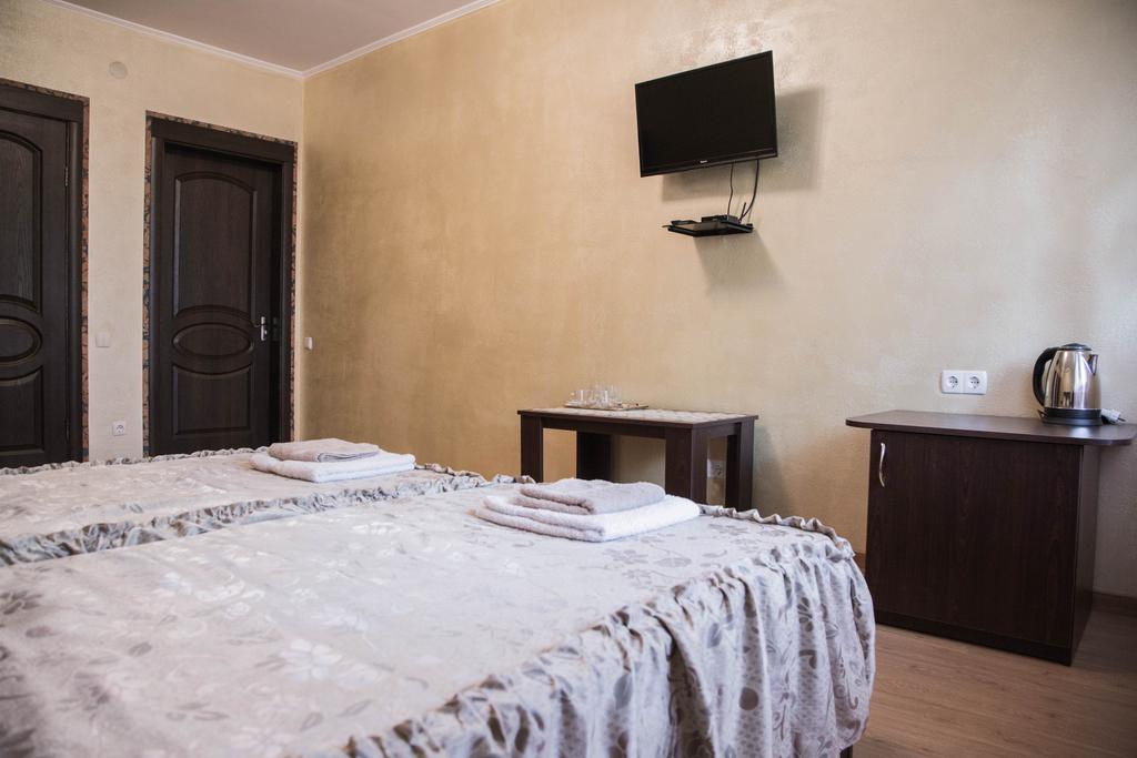 Guest House Montreal 오데사 외부 사진