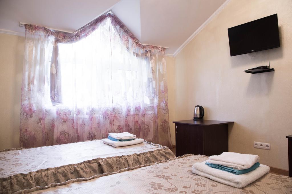 Guest House Montreal 오데사 외부 사진