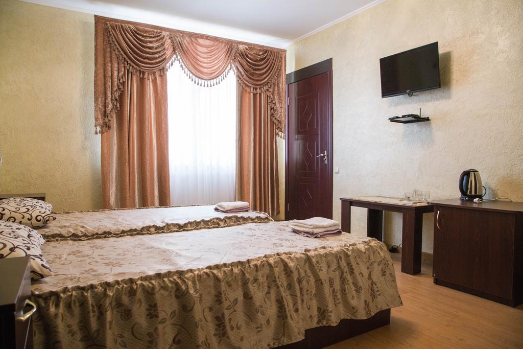 Guest House Montreal 오데사 외부 사진